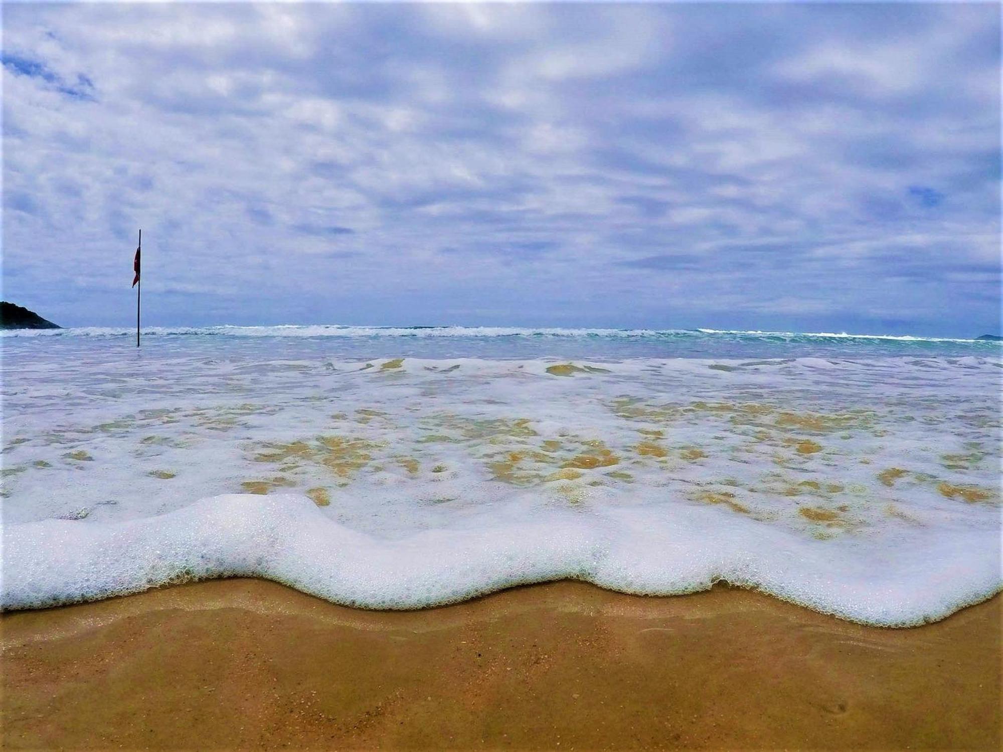 Pousada Hanalie - Praia Do Rosa - Sc Esterno foto
